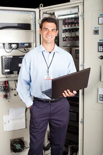 Our team of Maintenance Technician Recruiters can put our network to use for you!